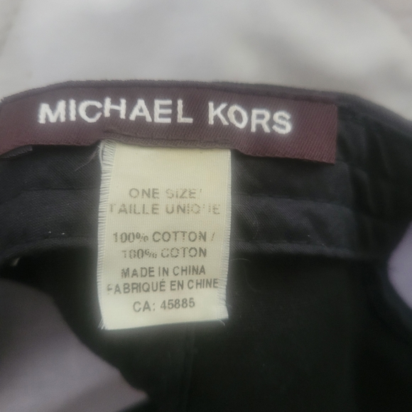 COPY - MIichael kors casquette noir - Picture 3 of 5